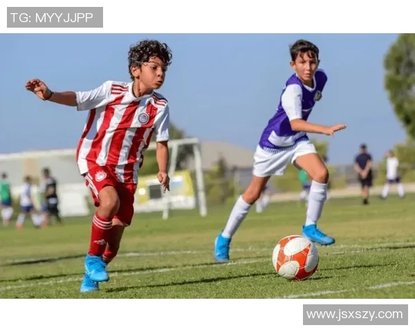 足球明星隐秘生活揭秘未婚孩子背后的故事与成长历程